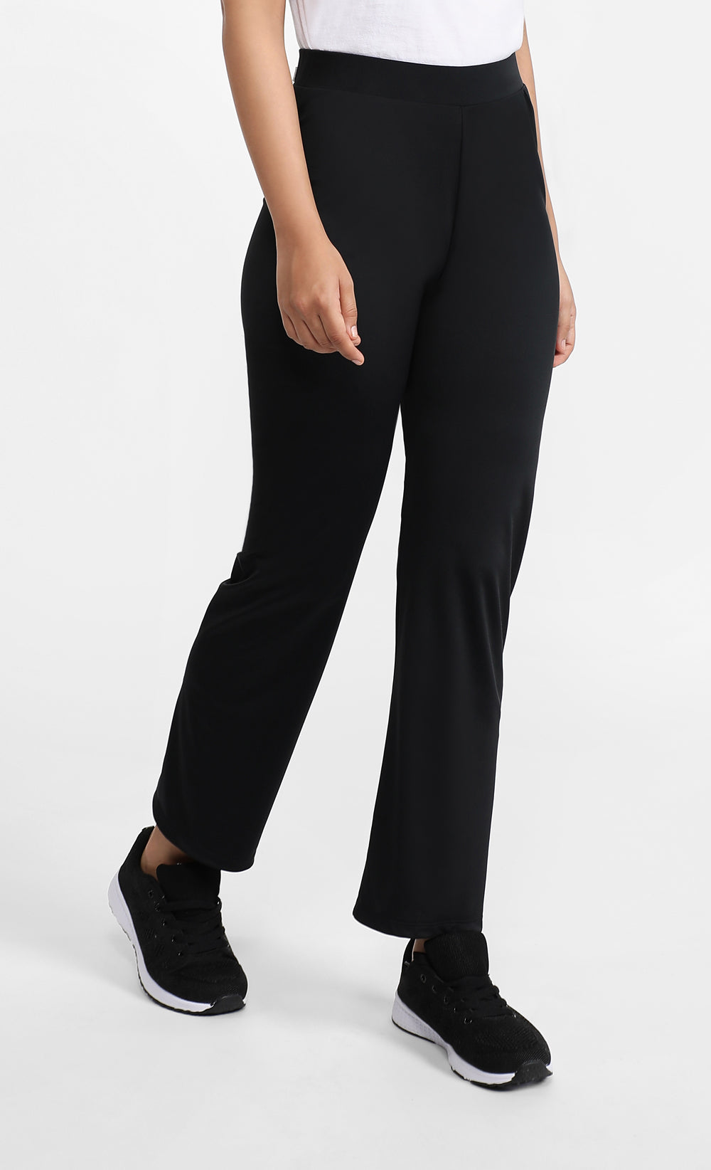 Regular Fit Yoga Pants in Black – LILIT. Store