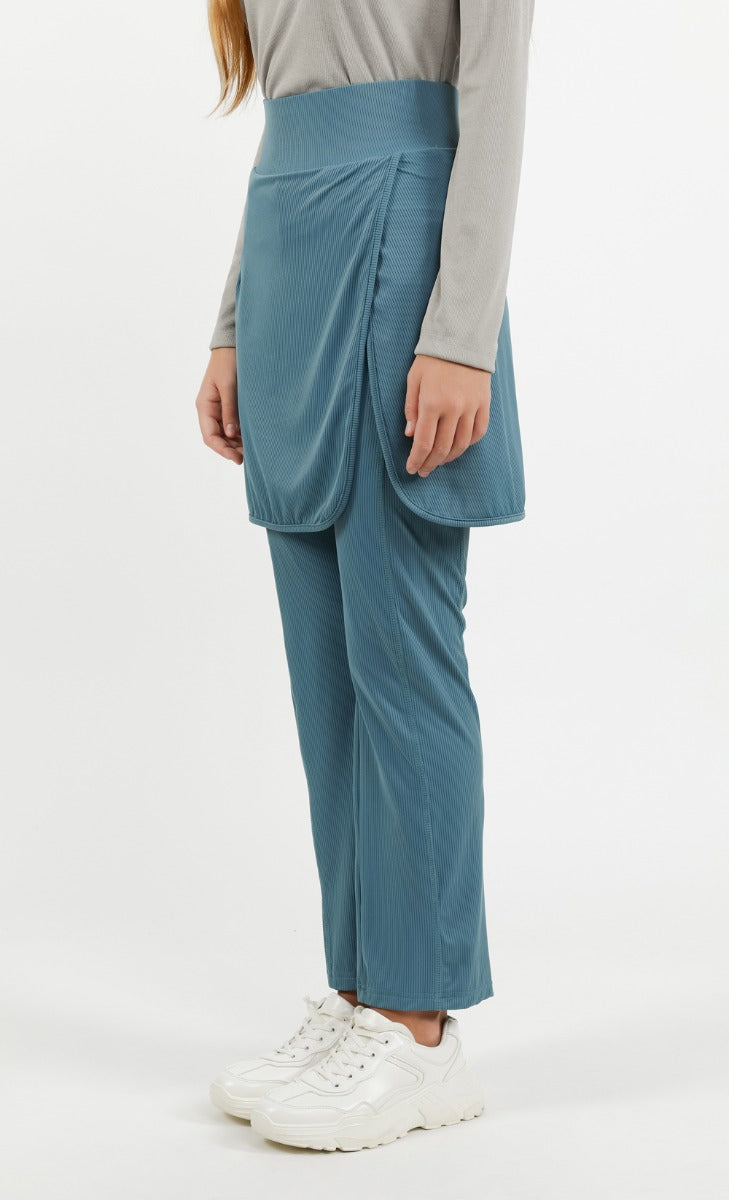 Attached Skirt Pants in Teal LILIT. Store