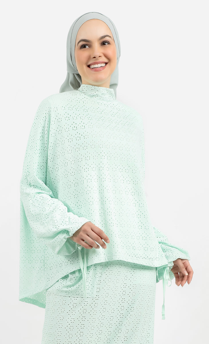 Comeback Cut-Out Knit Top in Mint Green