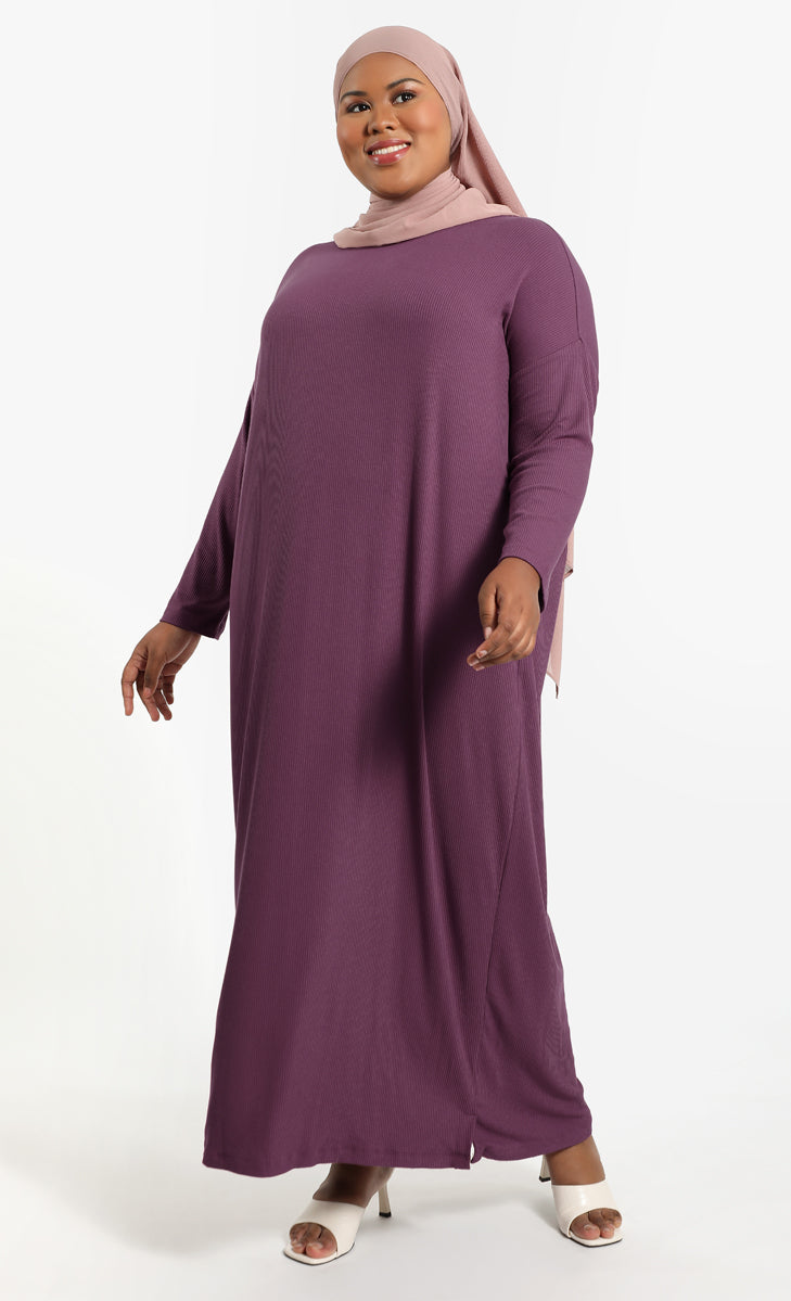 Everyday Ribbed Dress in Plum